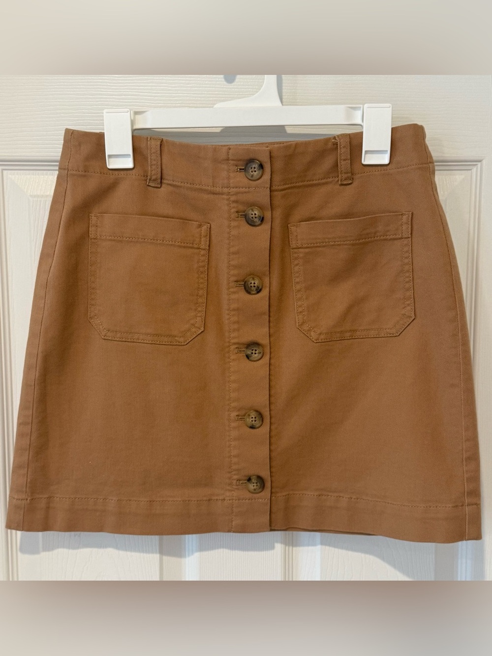 LOFT Petite Brown Button Front Skirt Size 6P Cotton Blend Utility Pockets EUC